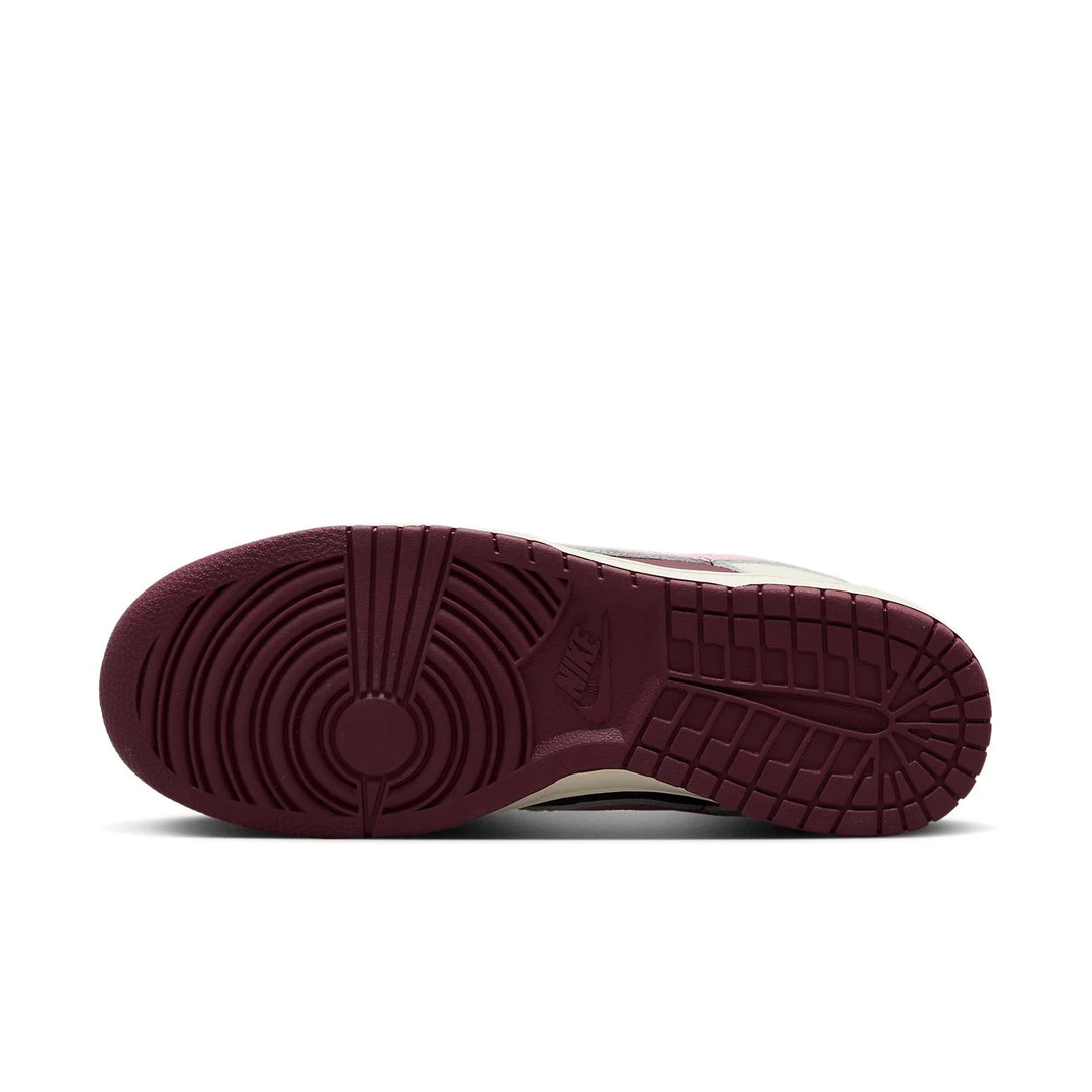 Nike Dunk Low Premium 'Valentine's Day 2023'